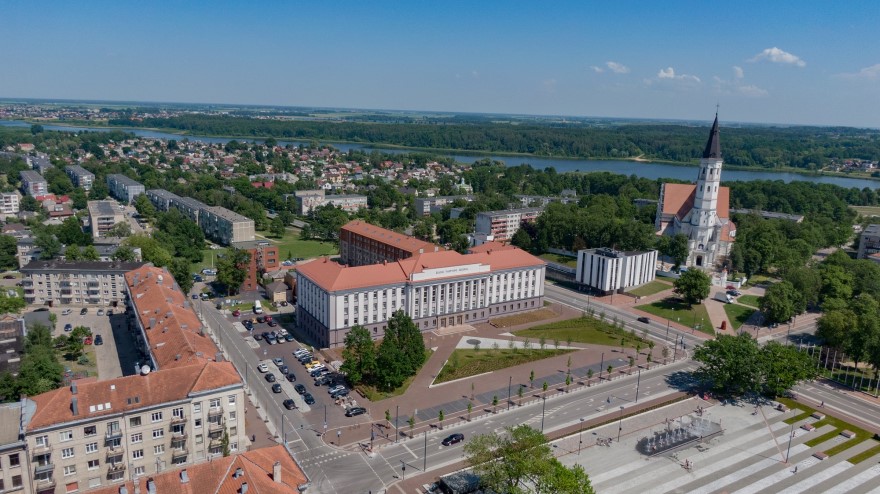 In the center: Šiauliai State University of Applied Sciences